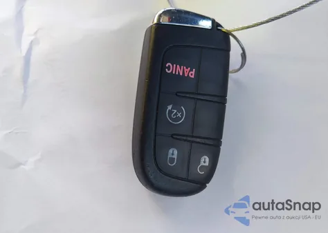 2018 Jeep Renegade Limited 4X4 из США, поврежденный, VIN ZACCJBDB0JPH78358